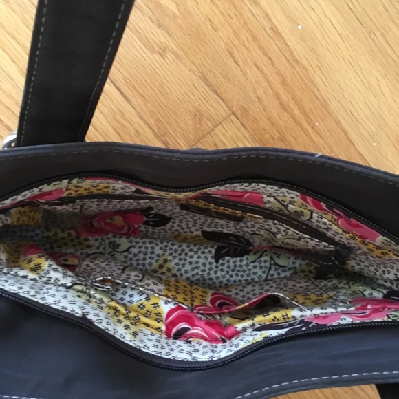 Vera Bradley Brown Quilted Shoulder Bag - Picture 3 of 5